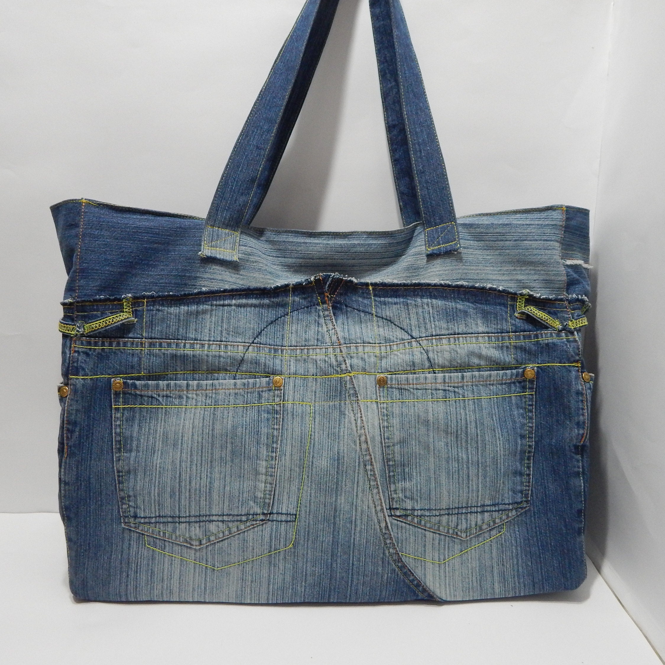Patchwork Tote Bag of Jeans. Casual 