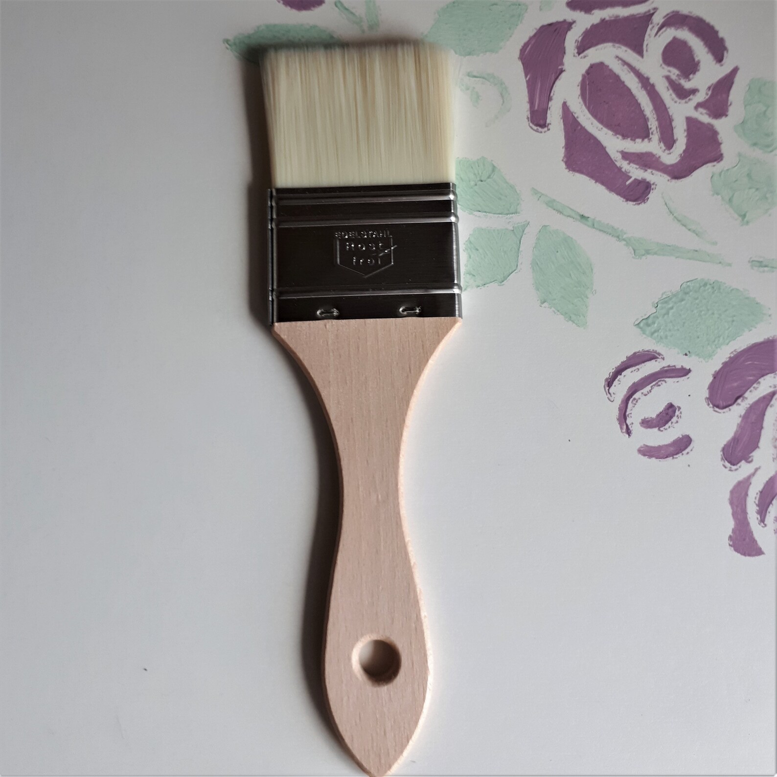 Set Synthetic Broad Brush Diagonally Gr. 25 and Synthetic Wide Brush