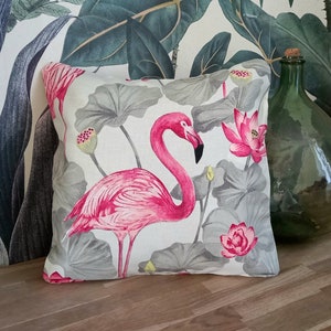 Housse de coussin flamant rose, fleur de lotus