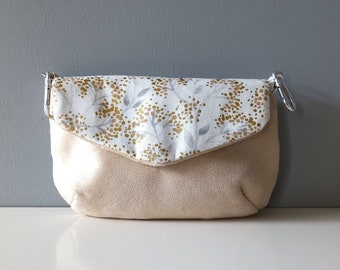 L'Audacieuse cream white gold buds, belt bag with magnetic flap