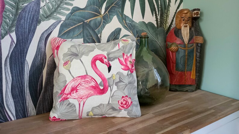 Housse de coussin flamant rose, fleur de lotus image 6