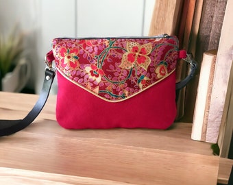 Small red shoulder bag, pink spring flowers