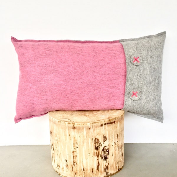 Handmade, XXL pure wool cushion. Original design.