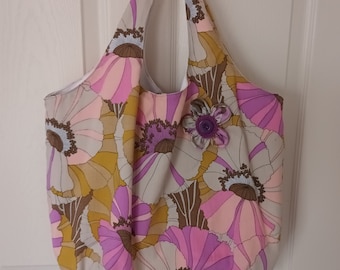 Shopper made from vintage fabric