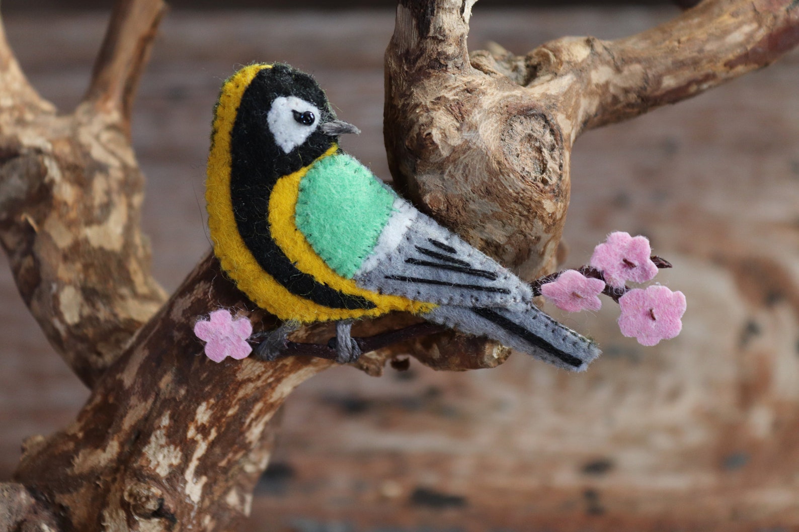 Felt brooch titmouse