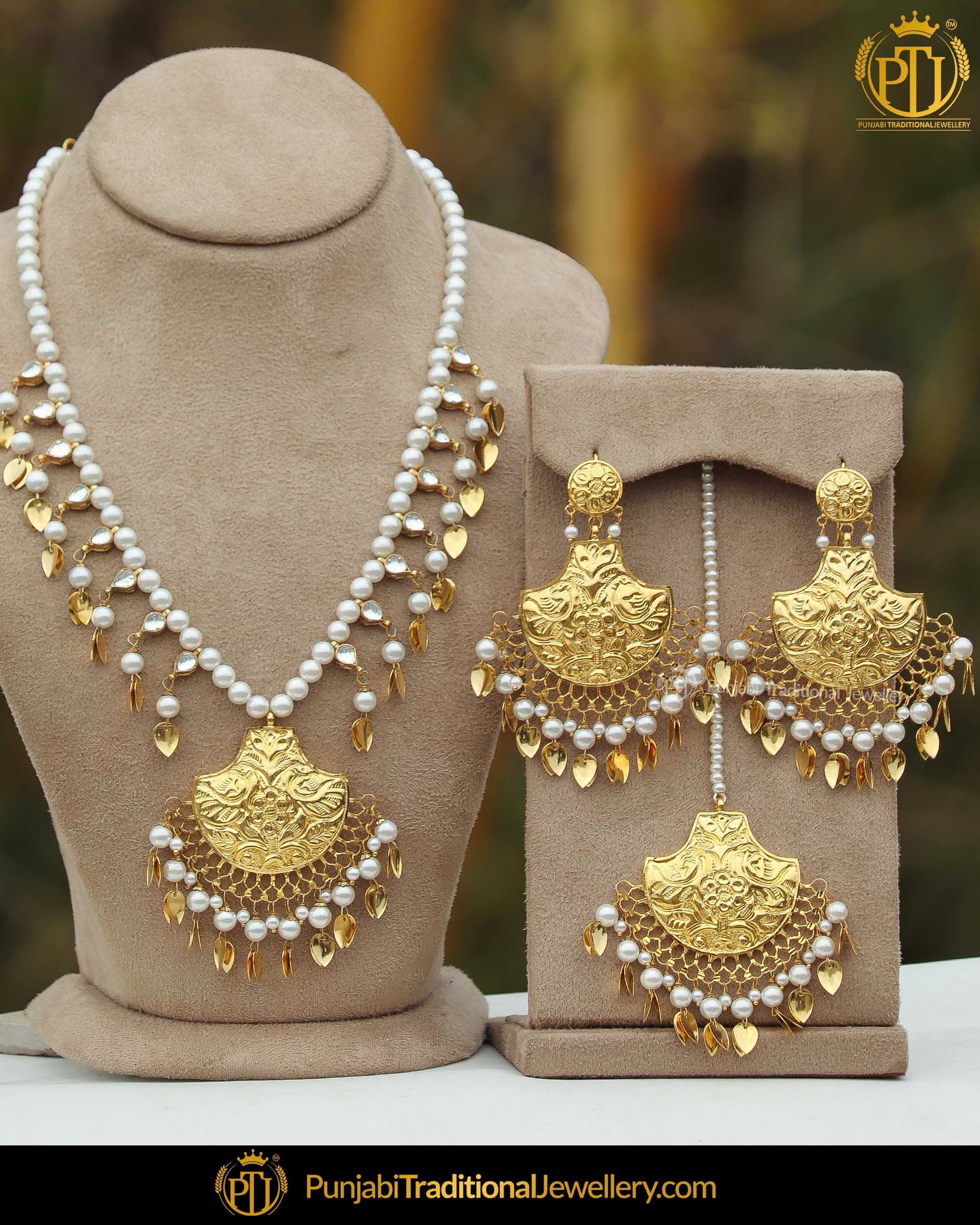 Gold Finished Pippal Patti Patra Hasli 