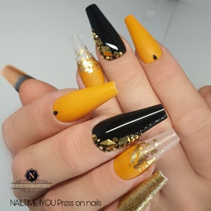MOSTAZA NEGRA Pulse en el set uñas amarillas uñas de - Etsy España