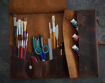 Leather pencil case - gifts for painter, tool roll, artist roll, personalized tools roll, paint brush case, artists roll