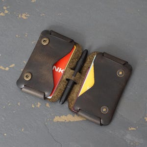 Regali di San Valentino per lui. Portacarte da uomo con organizer per penna e biglietti da visita, portafoglio sottile e minimalista per l'uso quotidiano, regalo per lui.