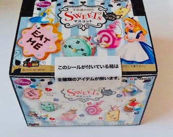 Miniature Collection Set RARE No.07 Re-Ment Dollhouse Miniature Donuts To Go