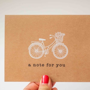 Karta rowerowa A Note For You - tłoczona kartka okolicznościowa z papieru typu kraft