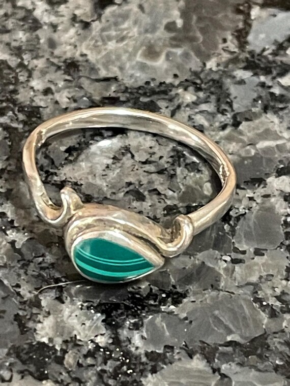Sterling Silver Malachite Ring - image 8