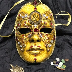 Magic Mask Luciferina