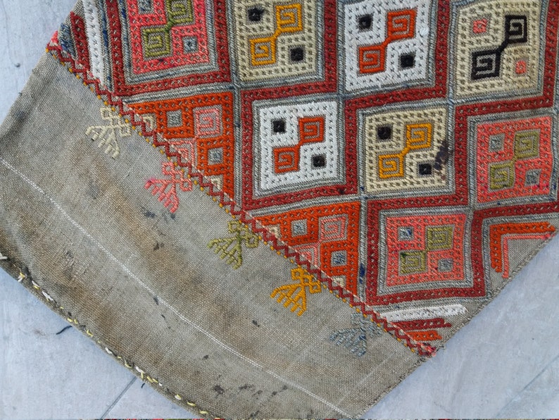 1.6 x 3.7 feet free shipping vintage rug Oriental unique turkish vintage small kilim rug grey color ethnic vintage turkish kilim rug