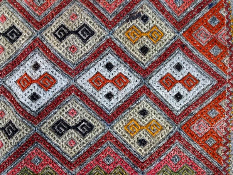 1.6 x 3.7 feet free shipping vintage rug Oriental unique turkish vintage small kilim rug grey color ethnic vintage turkish kilim rug