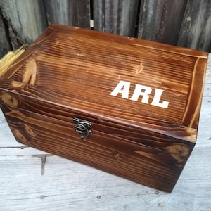 Personalized Wooden Box with Carved Engraving, Mens Valet Box Gift for Him, Keepsake Box Engraved Mens Jewelry Box, Memory Box