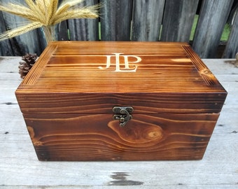 Personalized Wooden Box Father's Day Gift, A Handmade Mens Jewelry Box Makes the Perfect Keepsake or Valet Box for Husband, Dad, Boyfriend
