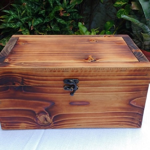 Medium Wooden Box Gift for Him, A Handcrafted Keepsake Box Gift for Dad, Grandpa, Husband, Valet Memory Box, Mens Jewelry Box