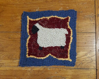 SHEEP Very Primitive Hand Hooked Trivet Rug by Sharon Fitzpatrick Perry (8 X 8 inches)