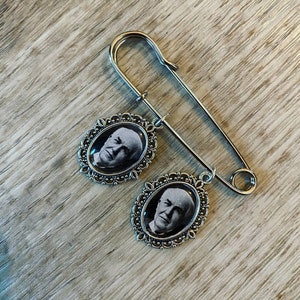 Memory Bouquet Photo Charm Wedding Bouquet Charm Memory Photo Charm Button Hole Bride Groom Kilt Pin 画像 1