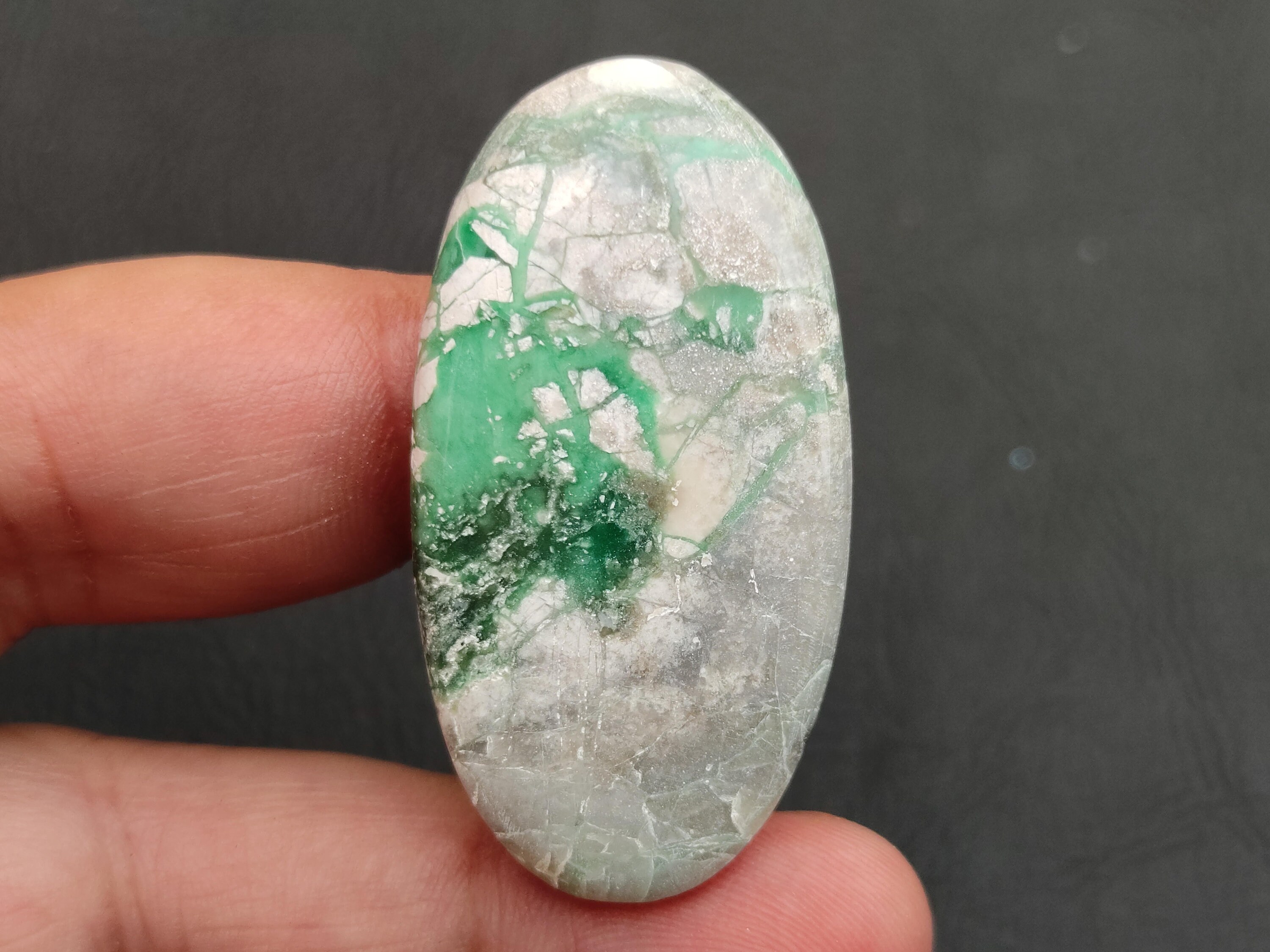 天然バリサイトカボション、バリサイト宝石、45x23x5 MM、47 CTS
