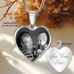 Photo Memorial Gift, Memorial Gift For Loss of Mom, Memorial Gift For Women, Personalized Remembrance Gift, Picture Necklace, Loss of Mom.