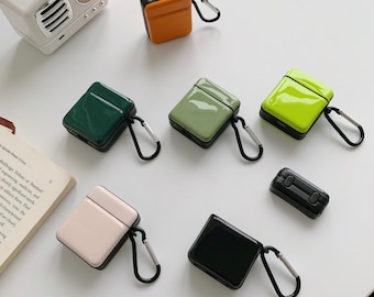Colorful Silicone AirPods Case: Protective Cover with Carabiner Clip