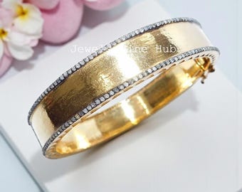 Pulsera rígida con diamantes naturales engastados, chapada en oro amarillo y plata de ley 925, oro delicado.