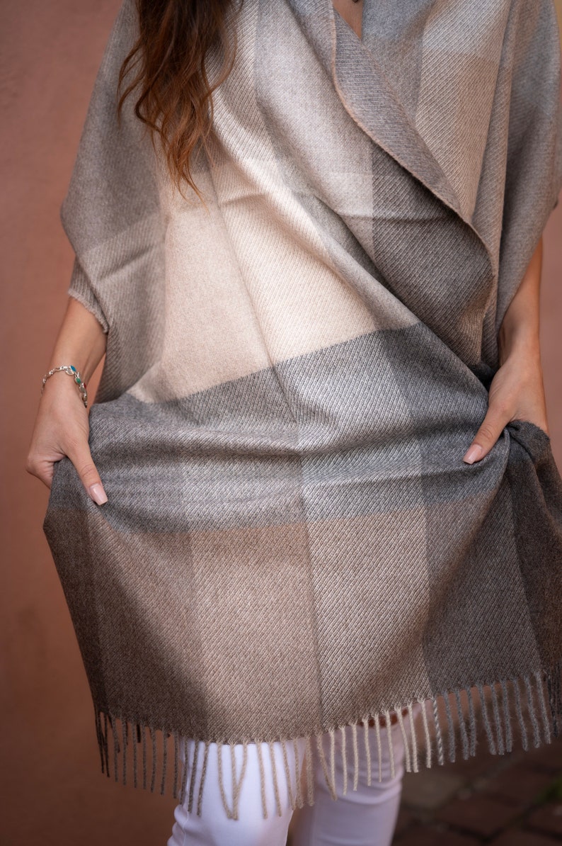 Soft Peruvian Alpaca stole Scarf Luxury shawl in 100% Baby-Alpaca Model-Color BEIGE-GREY Alpaca shawl image 3
