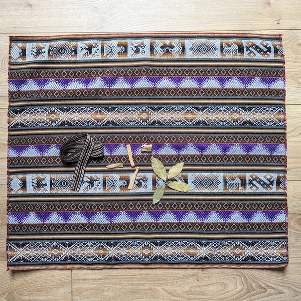 MESTANA - Nappe Chamanique  | Model Bolivio-Péruvien 60 x 70 cm | Artisanat Chaman Péruvien | Décoration Altar | Cérémonie Cacao