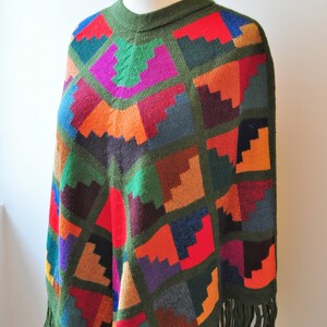 Handmade Peruvian Poncho made from Peruvian Baby-Alpaca wool Handwoven Inca Poncho Traditional Peruvian poncho image 8