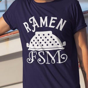 Flying Spaghetti Monster T-Shirt: Pastafarian rAmen FSM Colander Tee