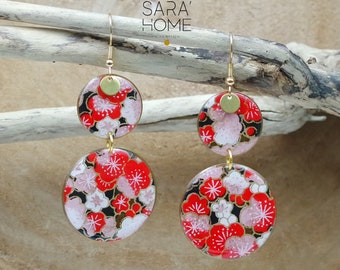 Earrings two rounds in traditional Japanese paper flowery red, pink, white and black