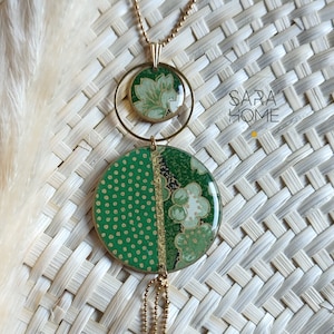 Collana lunga floreale in carta Washi verde e oro