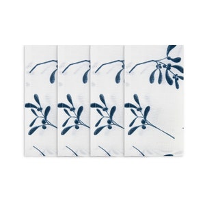 Celina Digby Luxury Designer Contemporary Modern Festive Christmas Napkin Set, Eco-Friendly Recycled Fabric, Mistletoe Natural / White 38cm image 6