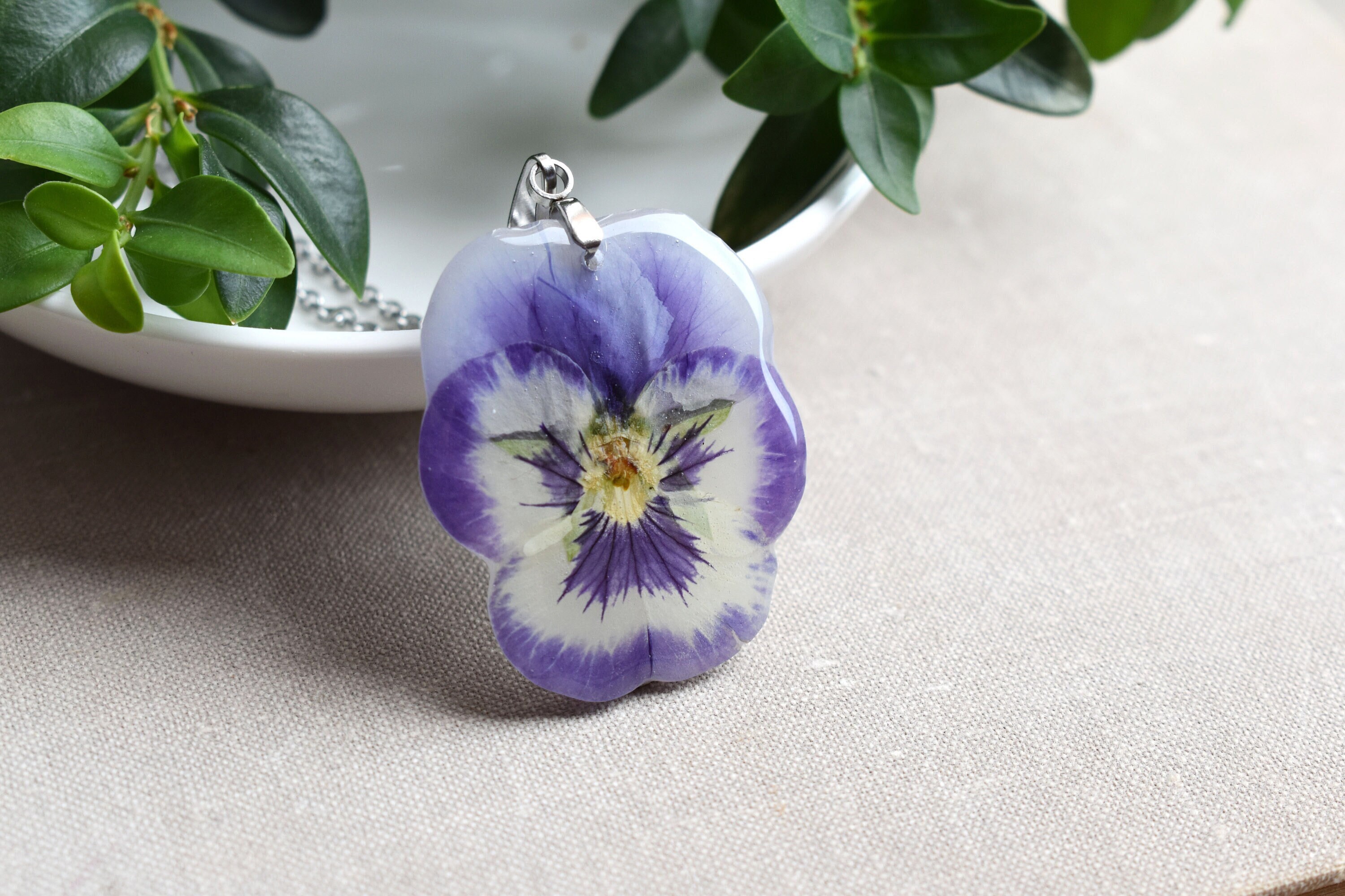 Real pansy pendant. Pendant with a real pansy flower in the Etsy