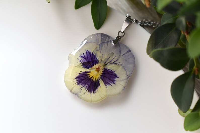 Pendant With Pansies in Resin. Real Dried Viola Necklace. Etsy