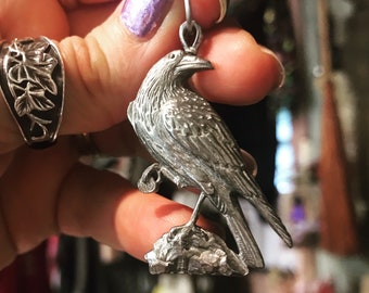 Crow/Raven Power Amulet~ Second Sight