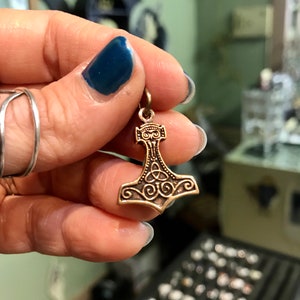 Thors Hammer Amulet, Bronze~ Powerful Unity