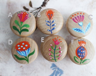 Hand Painted Wildflower Wooden Drawer Knobs - Botanical Nursery Decor