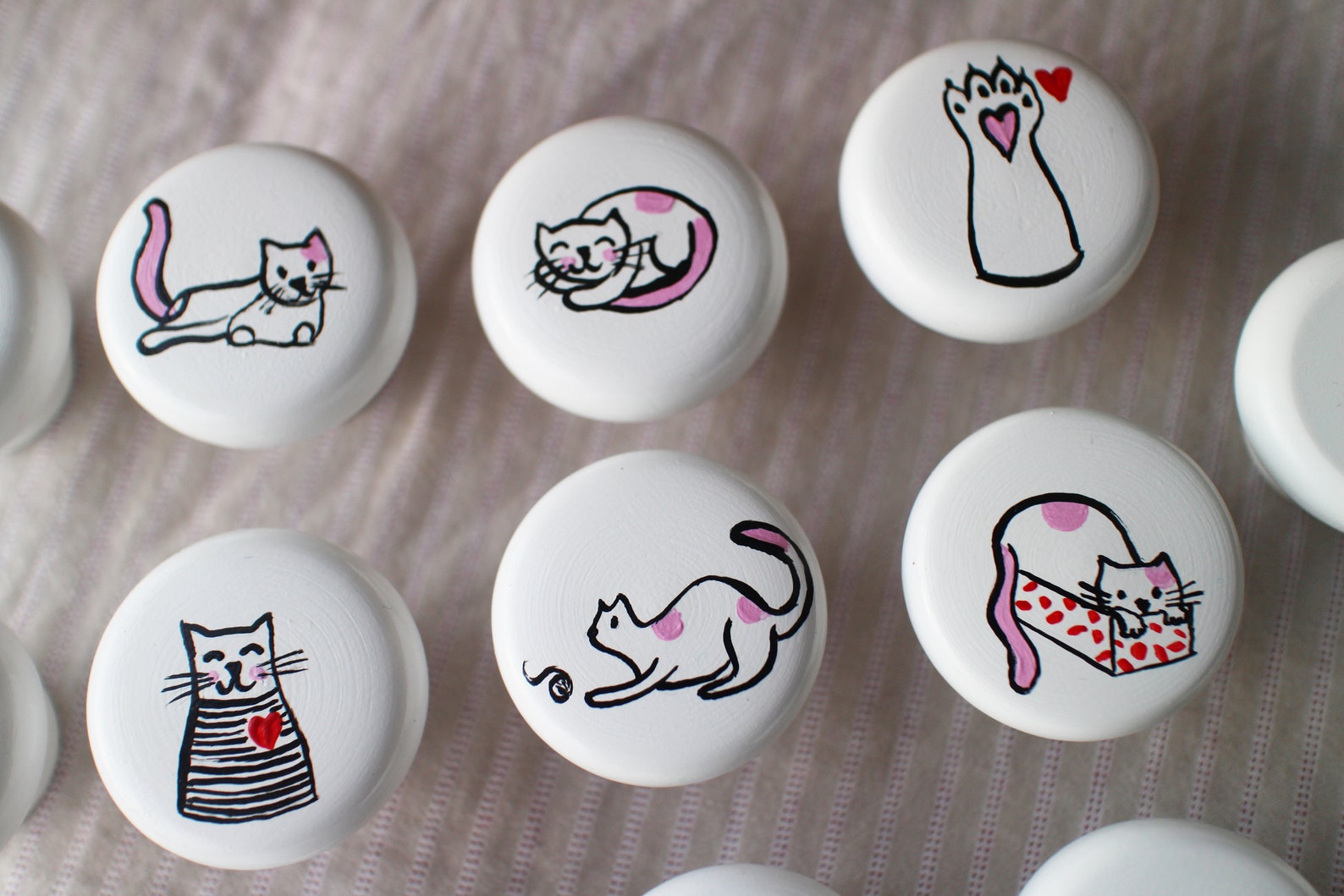 Handpainted Cat Knobs Breeds of Cats Drawer Pulls Dresser Etsy