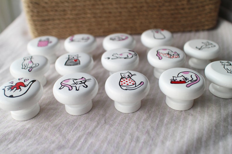 Handpainted Cat Knobs Breeds of Cats Drawer Pulls Dresser Etsy