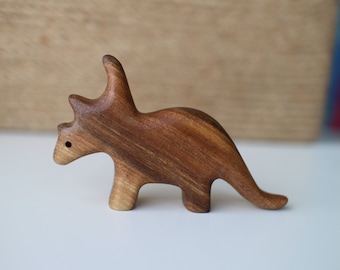 Handmade Wooden Triceratops Dinosaur Toy: Personalized Waldorf Play