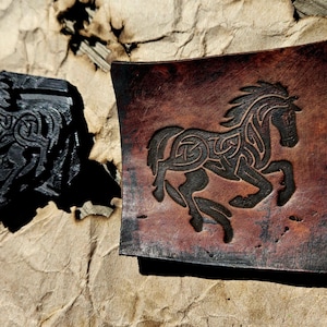 Celtic Galloping Horse Leather Stamp – Viking Knotwork Animal Design | Norse Leather Tooling Stamp for Leathercraft, Clay, and DnD Props