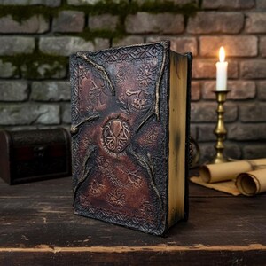 Necronomicon – Leather Collector’s Edition | Hand Tooled Lovecraft Book | Skull Emboss | Arcane Horror Tome image 5