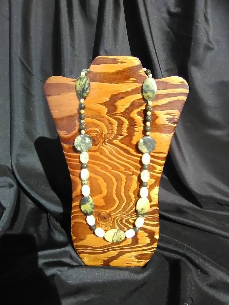 Serpentine Jade And Green Quartz Necklace