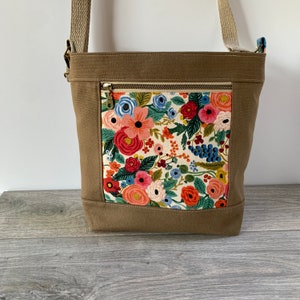 Rifle Paper Co. Garden Party, Floral multicolor, bolso / bolso de lona Aspen Crossbody