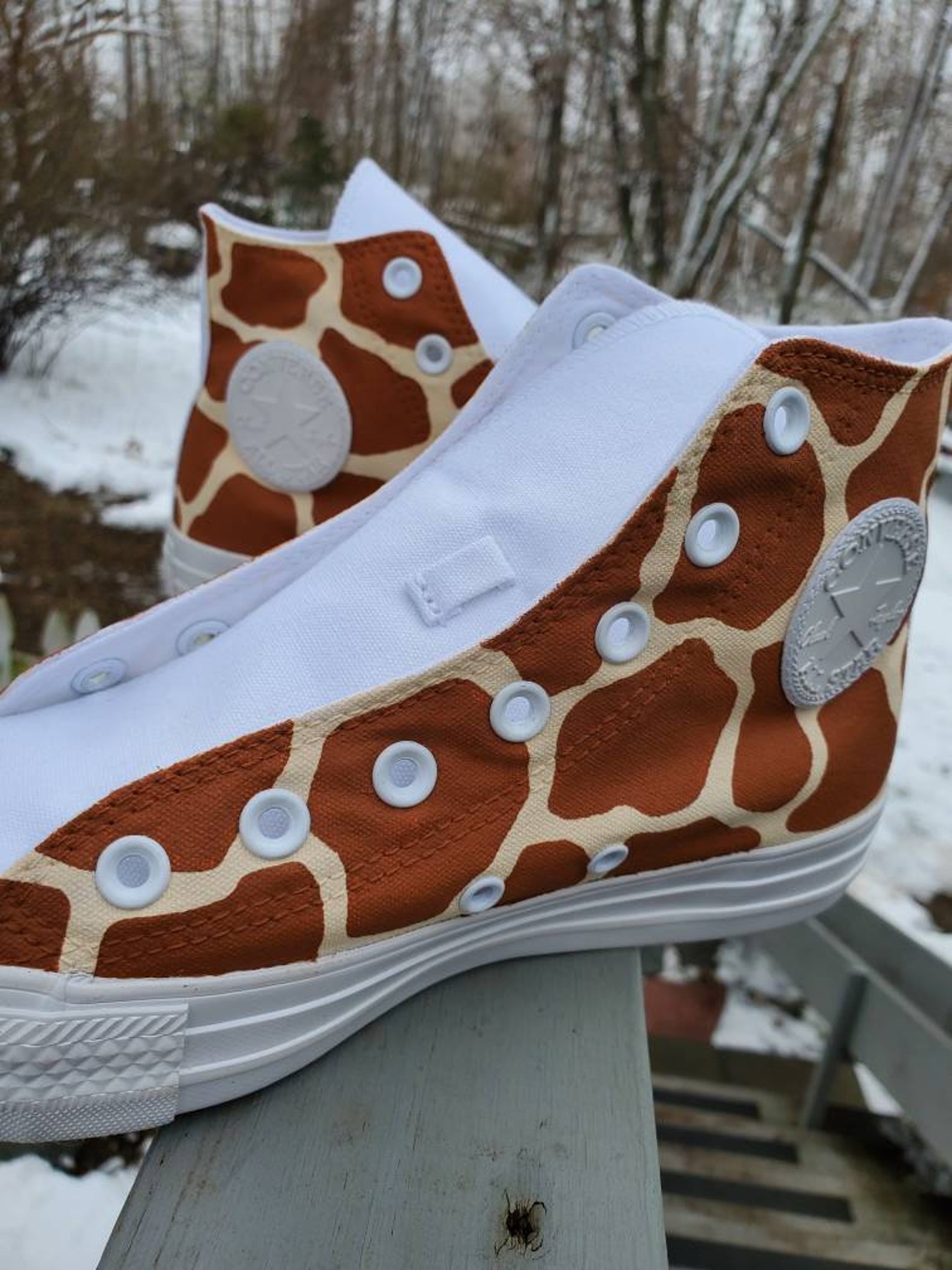 toms giraffe print shoes