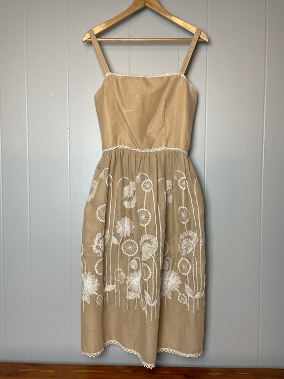 Vintage Victor Costa Ltd Embroidered Dress - image 1