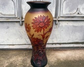 Big Vase with Daisies Flowers, antique home decor